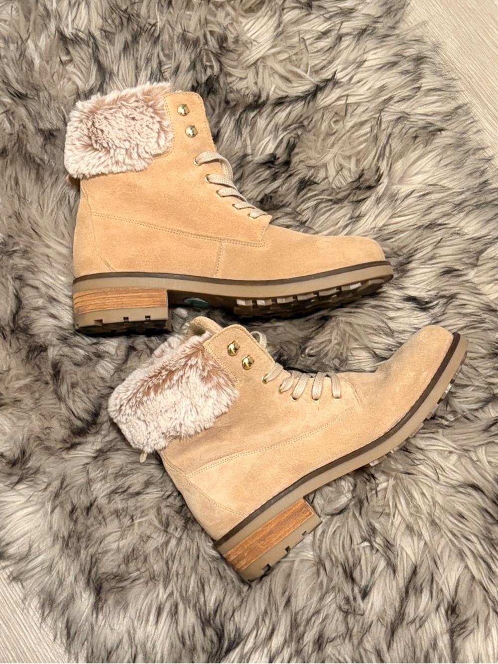 Women's Beige Faux-Fur Suede Ankle Boot